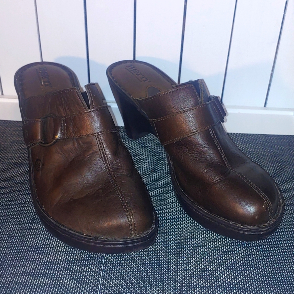 Born women's Brown clogs size 43